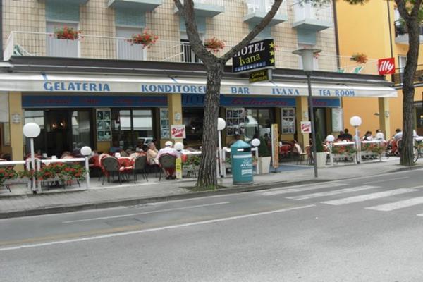 Hotel Ivana Lido di Jesolo Exterior foto